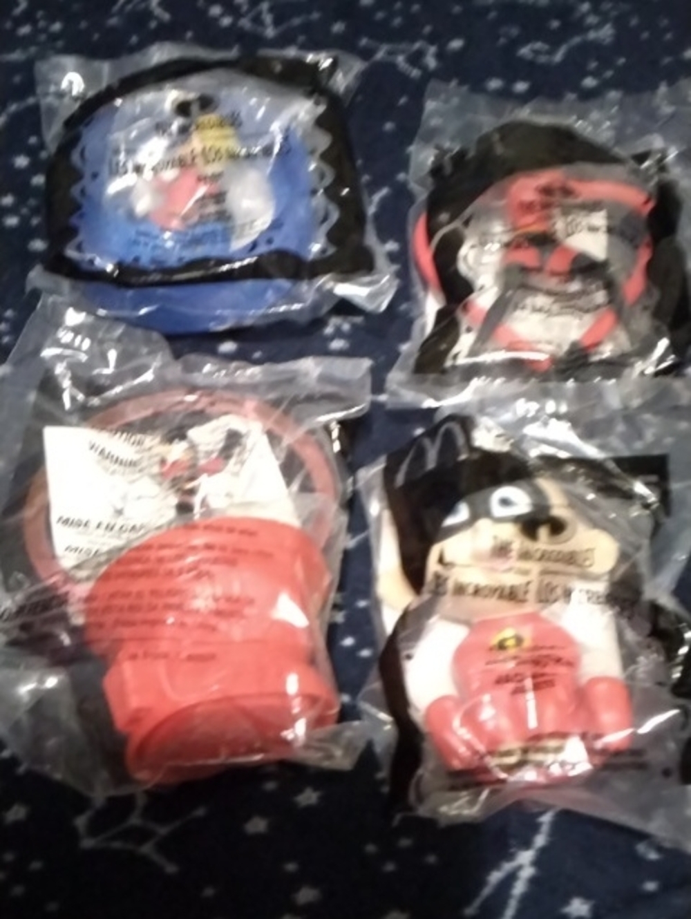 McDonald's  Pack of 4 Sealed Toys The Incredibles